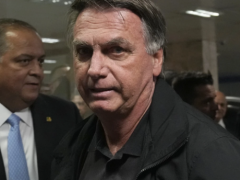 巴西前总统博尔索纳罗因涉嫌政变而受到指控，其中包括毒害卢拉