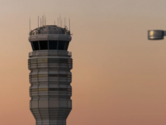 美国航空公司的航班停止降落以避免飞机在华盛顿国家机场起飞