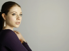 《吸血鬼猎人巴菲》和《间谍哈丽特》主演米歇尔·特拉希滕贝格去世，享年 39 岁