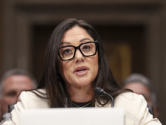 劳工部长提名人面临来自堕胎辩论双方的强烈反对