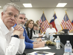 白宫对非法移民问题强硬，但忽视了一个可以减少非法移民的关键工具