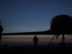 乌克兰人对特朗普暂停所有军事援助感到醒悟