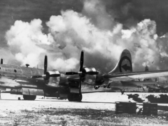 战争英雄和军事第一是在五角大楼的 DEI 清洗中被标记为要删除的 26,000 张图像之一