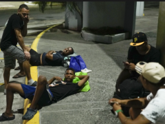 巴拿马允许 112 名从美国驱逐出境的移民在该国自由流动