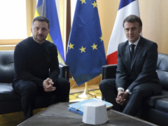 马克龙的外交卷土重来：从法国的国内危机到重塑欧洲的国防