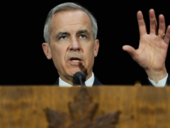 加拿大新任领导人表示，特朗普希望通过贸易谈判，因为美国人饱受贸易战之苦