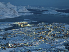 格陵兰人团结起来抵御美国，特朗普寻求控制这个北极岛屿