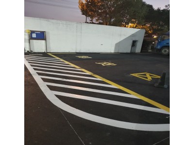 苏州厂区车间仓库画线、厂区道路人行通道、消防车道画线图2