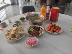 暖汤相伴，同心同行——国盛激光的温情团建盛宴